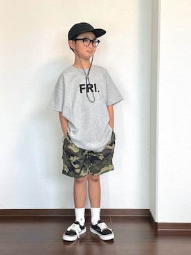 「アイテム（スニーカー）」を使った、ryoooutaaaさん（キッズ・129cm）の夏コーディネート