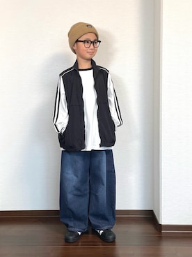 「アイテム（シューズ）」を使った、ryoooutaaaさん（キッズ・129cm）の秋コーディネート