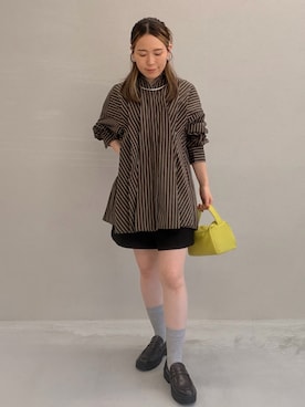 「welleg（ウェレッグ）のアイテム」を使った、なっつさん（レディース・154cm）の秋コーディネート