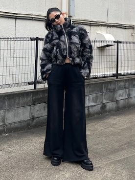 「EMODA（エモダ）のアイテム（ジャケット/アウター）」を使った、永田真弓さん（レディース・168cm）の秋コーディネート