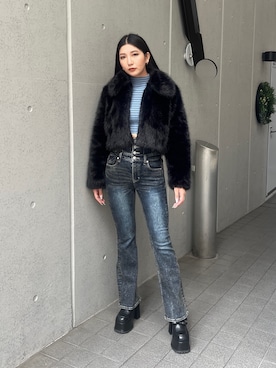 「EMODA（エモダ）のFAUXファーショートブルゾン（ブルゾン、ブラック系）」を使った、永田真弓さん（レディース・168cm）の秋コーディネート