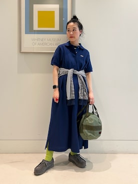 「LACOSTE（ラコステ）のアイテム」を使った、黒田 彩乃さん（レディース・153cm）の春コーディネート