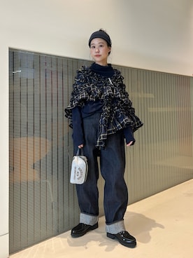 「BRIEFING(ブリーフィング)のアイテム(財布/小物)」を使った、黒田 彩乃さん(レディース・153cm)の秋コーディネート