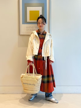 「アイテム（ミリタリージャケット）」を使った、黒田 彩乃さん（レディース・153cm）の夏コーディネート