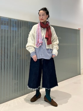 「アイテム（ドレスシューズ）」を使った、黒田 彩乃さん（レディース・153cm）の秋コーディネート