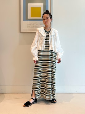 「BEAMS BOY（ビームスボーイ）のカットワーク ブラウス（シャツ/ブラウス、ホワイト系）」を使った、黒田 彩乃さん（レディース・153cm）の夏コーディネート