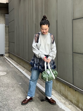 「BEAMS BOY（ビームスボーイ）のアイテム（パンツ）」を使った、黒田 彩乃さん（レディース・153cm）の春コーディネート