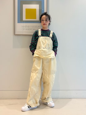 「アイテム（サロペット/オーバーオール）」を使った、黒田 彩乃さん（レディース・153cm）の夏コーディネート