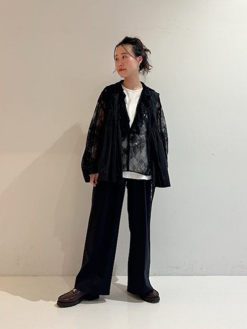 BEAMS WOMEN黒田 彩乃さんの「(|)」を使ったコーディネート