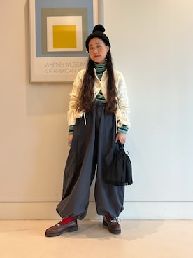 BEAMS BOYのカーゴパンツを使った人気ファッション