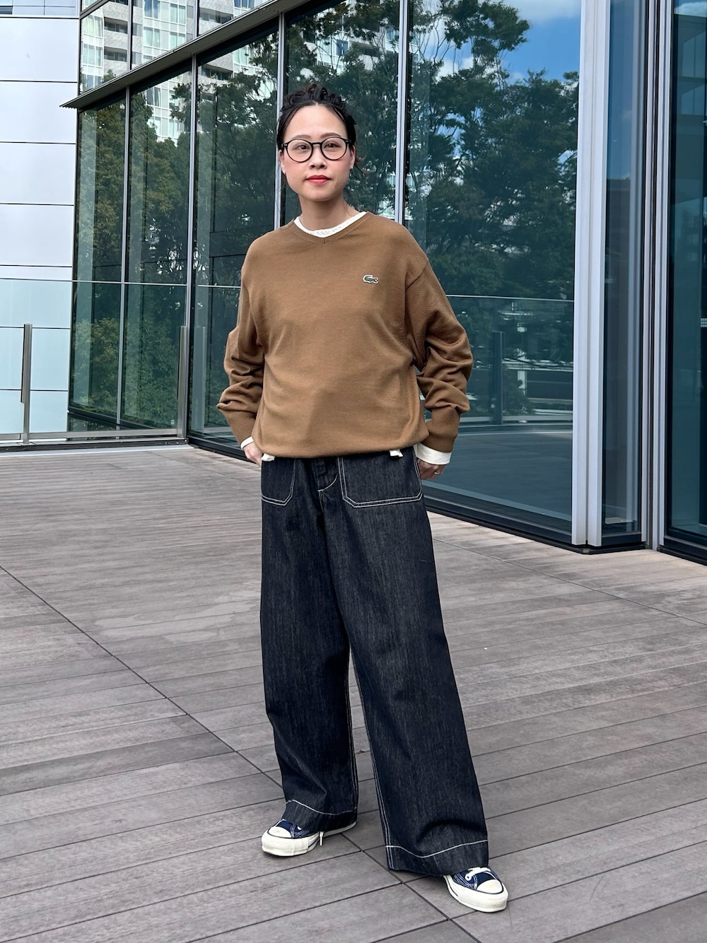 C5362 コットンニットコーデ 黒田 彩乃(BEAMS WOMEN)｜LACOSTEのニット/セーターを使った