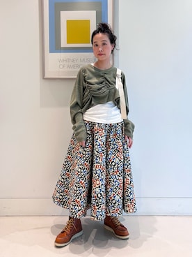 「BEAMS BOY（ビームスボーイ）のアイテム（Tシャツ/カットソー）」を使った、黒田 彩乃さん（レディース・153cm）の秋コーディネート