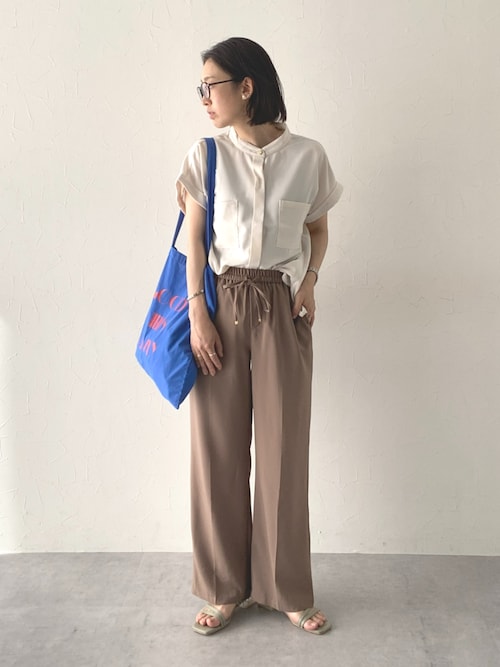 気温26度の服装の正解は？夏日を快適に過ごす涼感素材と冷房対策コーデ