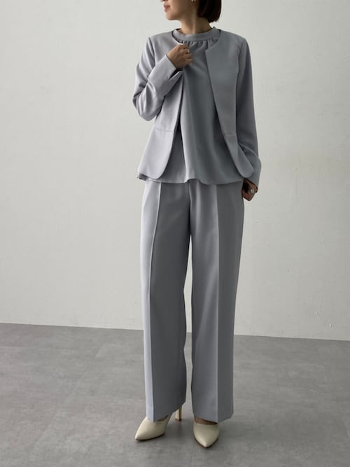 セール】【レディーススーツ】ドビー素材ペプラムノーカラージャケット
