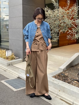 「nissen（ニッセン）のJouet（ジョエット）艶マット合皮のシンプル巾着ショルダーバッグ（ショルダーバッグ、グリーン系）」を使った、あやぱんさん（レディース・157cm）の春コーディネート