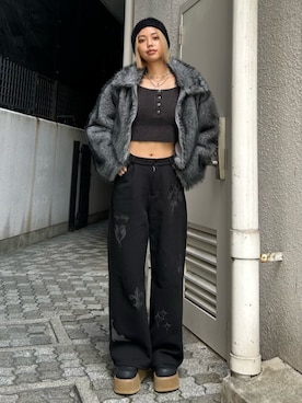 「アイテム（ブルゾン、グレー系）」を使った、MINAMIさん（レディース・163cm）の秋コーディネート
