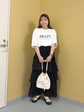 「LOWRYS FARM（ローリーズファーム）のスタイルＵＰクロスカップキャミ　100757（Tシャツ/カットソー、ホワイト系）」を使った、yuminaさん（レディース・160cm）の夏コーディネート