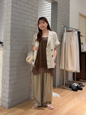「LOWRYS FARM（ローリーズファーム）の【500mlペットボトル収納可】フラップショルダーＢＡＧ 1046881（ショルダーバッグ、ホワイト系）」を使った、yuminaさん（レディース・160cm）の夏コーディネート