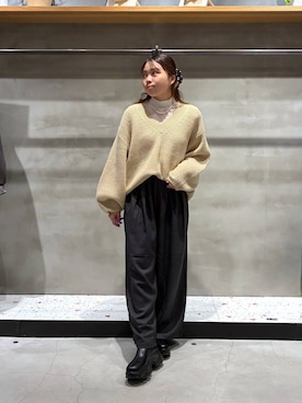 「アイテム（シュシュ）」を使った、yuminaさん（レディース・160cm）の秋コーディネート