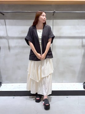 「アイテム（テーラードジャケット）」を使った、yuminaさん（レディース・160cm・20代）の夏コーディネート