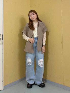 「LOWRYS FARM（ローリーズファーム）のレースデニム　601055（デニムパンツ、ブルー系）」を使った、yuminaさん（レディース・160cm）の秋コーディネート