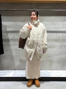 「アイテム（キーホルダー）」を使った、yuminaさん（レディース・160cm）の秋コーディネート