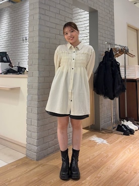 「LOWRYS FARM（ローリーズファーム）のアイテム（ワンピース）」を使った、yuminaさん（レディース・159cm）の秋コーディネート