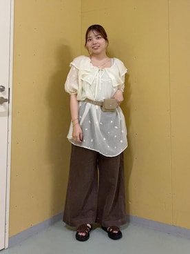 「LOWRYS FARM（ローリーズファーム）のシシュウミニワンピースＳＳ　1046529（ワンピース、ホワイト系）」を使った、yuminaさん（レディース・160cm）の夏コーディネート