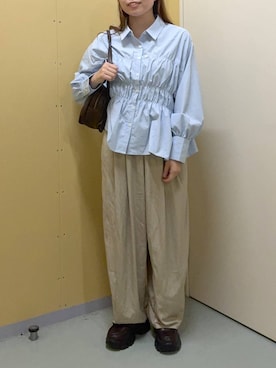 「LOWRYS FARM（ローリーズファーム）の【500mlペットボトル収納可】タックボストンＢＡＧ　1049023（ボストンバッグ、ブラウン系）」を使った、yuminaさん（レディース・160cm）の秋コーディネート