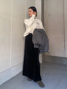 「アイテム（マウンテンパーカー）」を使った、shioriさん（レディース・164cm）の冬コーディネート