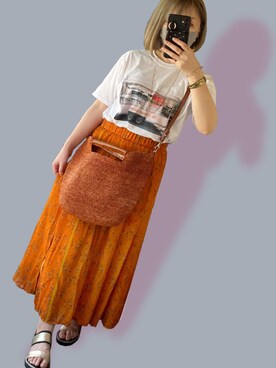 「オレンジスカート」｜エリザベスさん（レディース・150cm）の夏コーディネート