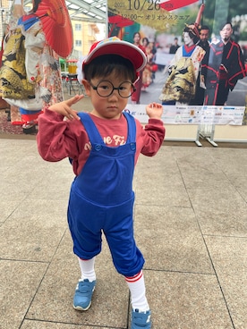 「アイテム（スニーカー）」を使った、haru♡坊さん（キッズ・100cm）の秋コーディネート