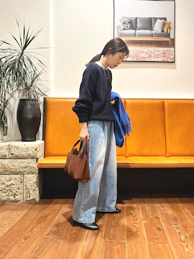 「アイテム（ストール/ショール）」を使った、ASADAさん（レディース・160cm）の秋コーディネート