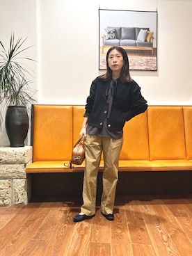「アイテム（カーディガン/ボレロ）」を使った、ASADAさん（レディース・160cm）の秋コーディネート