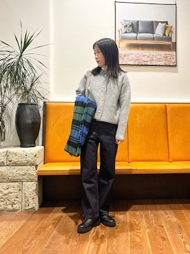 「アイテム（マフラー）」を使った、ASADAさん（レディース・160cm）の秋コーディネート