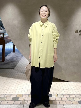 「ADAM ET ROPE'（アダムエロペ）のアイテム（シャツ/ブラウス）」を使った、kinoさん（レディース・152cm）の秋コーディネート