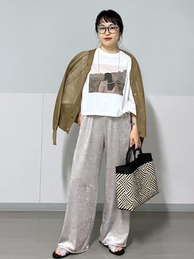 「Tシャツ」｜「アイテム（トップス、ゴールド系）」を使った、kinoさん（レディース・152cm）の春コーディネート