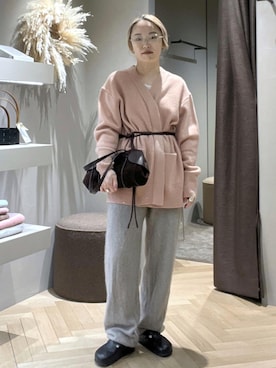 「アイテム（カーディガン/ボレロ）」を使った、kinoさん（レディース・152cm・40代）の冬コーディネート