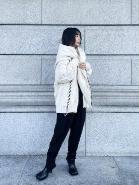 「STUDIOUS（ステュディオス）のアイテム（ブーツ）」を使った、SHIHOさん（レディース・158cm）の冬コーディネート