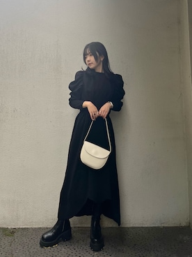 「AKIKOAOKI（アキコアオキ）のアイテム」を使った、Risaさん（レディース・155cm）の秋コーディネート