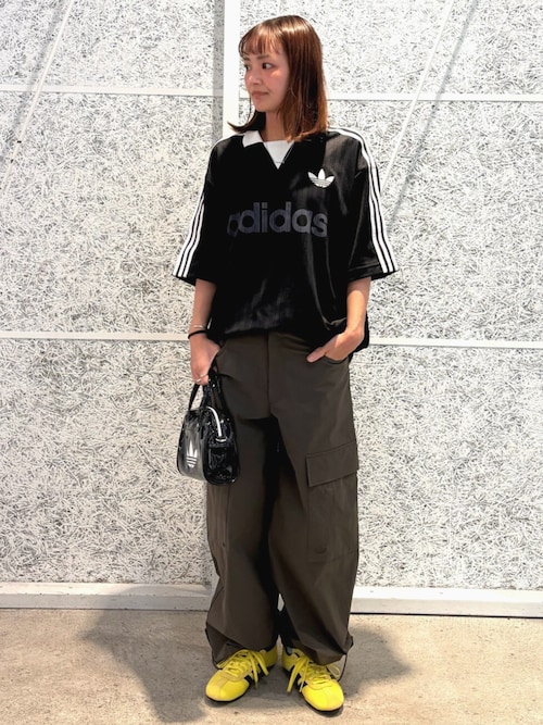 【adidas】Essential Fleece カーゴパンツ ★追跡可 adidas】Essential Fleece カーゴパンツ ☆追跡可 (adidas