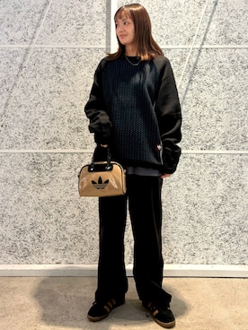 「アイテム（スウェットパンツ）」を使った、FHさん（レディース・159cm）の秋コーディネート