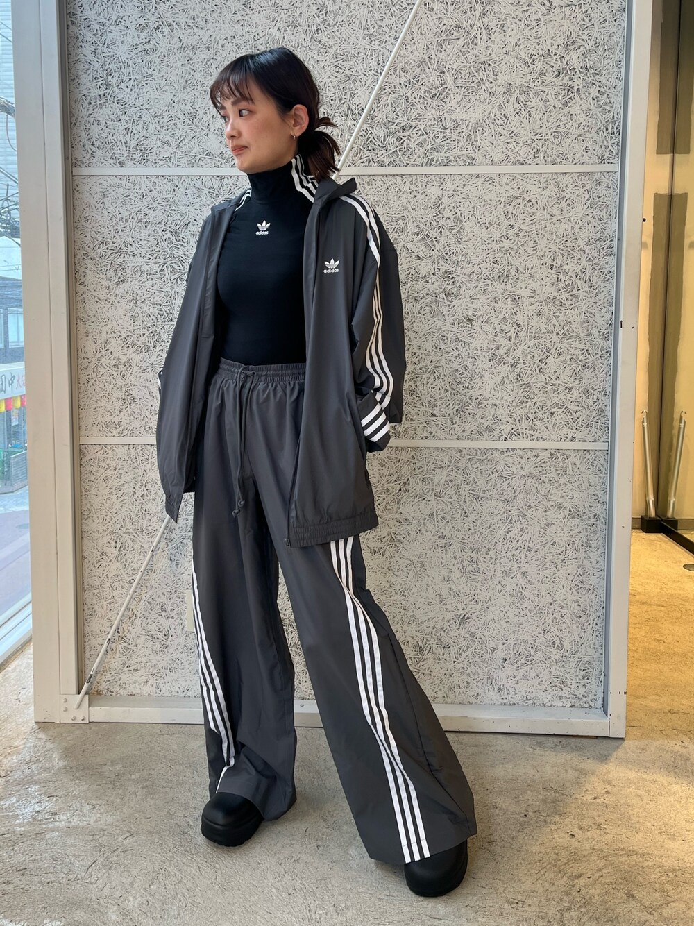 FH(アディダス オリジナルスショップ 心斎橋)｜adidasのナイロン 