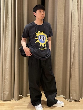 「ADAM ET ROPE'（アダムエロペ）のアイテム（スニーカー）」を使った、KOTANIさん（メンズ・169cm）の春コーディネート