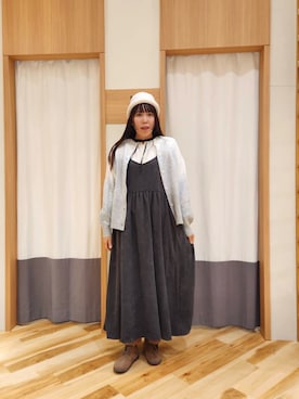 「アイテム（ドレスシューズ、ベージュ系）」を使った、manaさん（レディース・167cm）の秋コーディネート