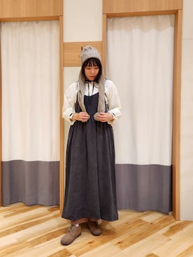 「アイテム（ドレスシューズ）」を使った、manaさん（レディース・167cm）の秋コーディネート