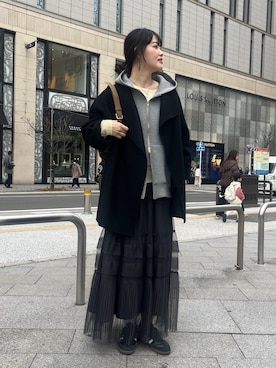 「グレーコーデ」｜「アイテム（その他アウター）」を使った、mikuさん（レディース・165cm）の冬コーディネート