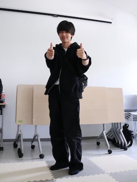 「アイテム（チノパンツ）」を使った、kokoaさん（メンズ・174cm・20代）の冬コーディネート