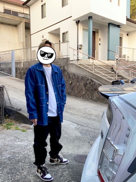 D     ．SNKSさんのコーディネート