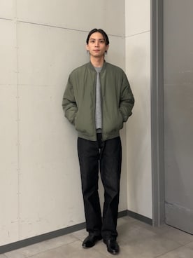 「アイテム（MA-1）」を使った、カズマさん（メンズ・174cm）の秋コーディネート